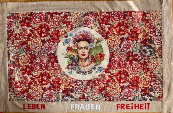 No. 11: Kahlo Breite 2,0m Höhe 1,10m